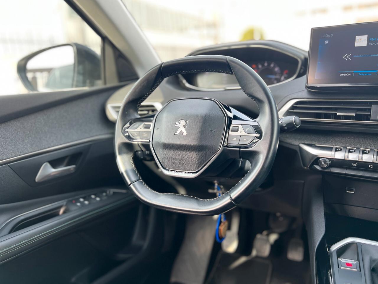 Peugeot 3008 1.2 Turbo 131cv Allure UNICO PROPRIETARIO ITALIANA