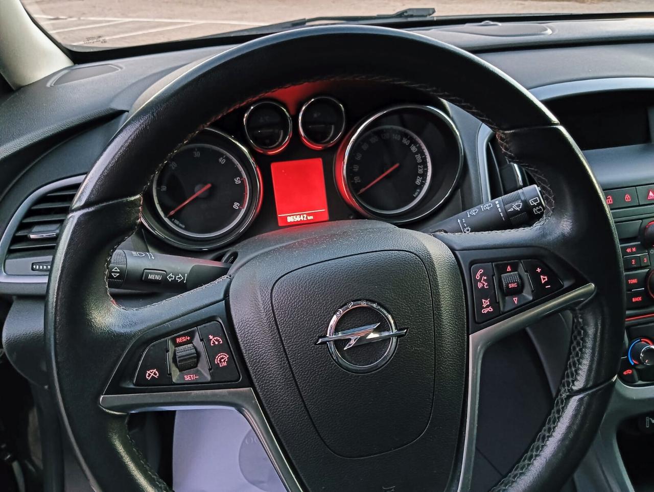 Opel Astra 1.7 CDTI 130CV EcoFLEX S&S 5 porte Cosmo Fleet..CELL 320 147 1147 WUATSAPP 3276540940