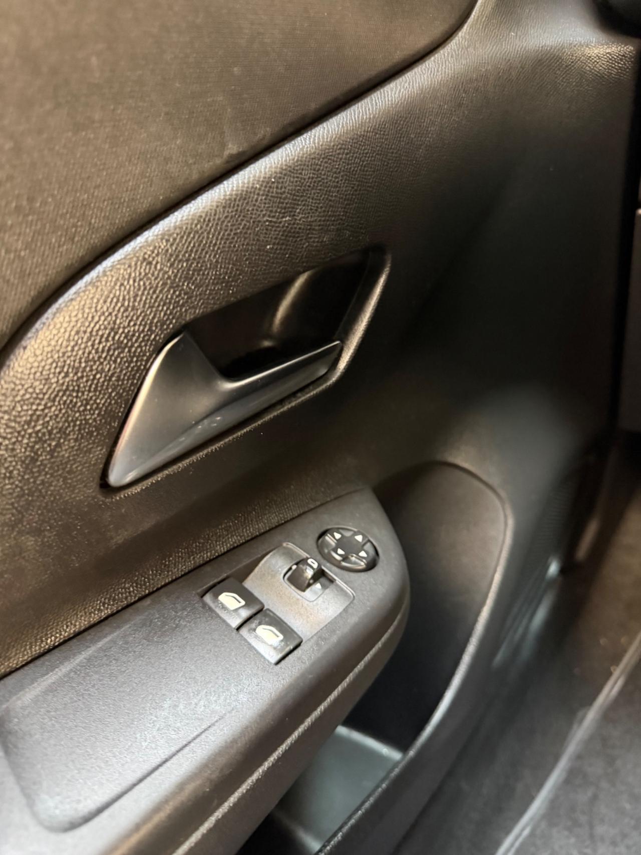 Opel Corsa 1.2 Neopatentati Euro 6