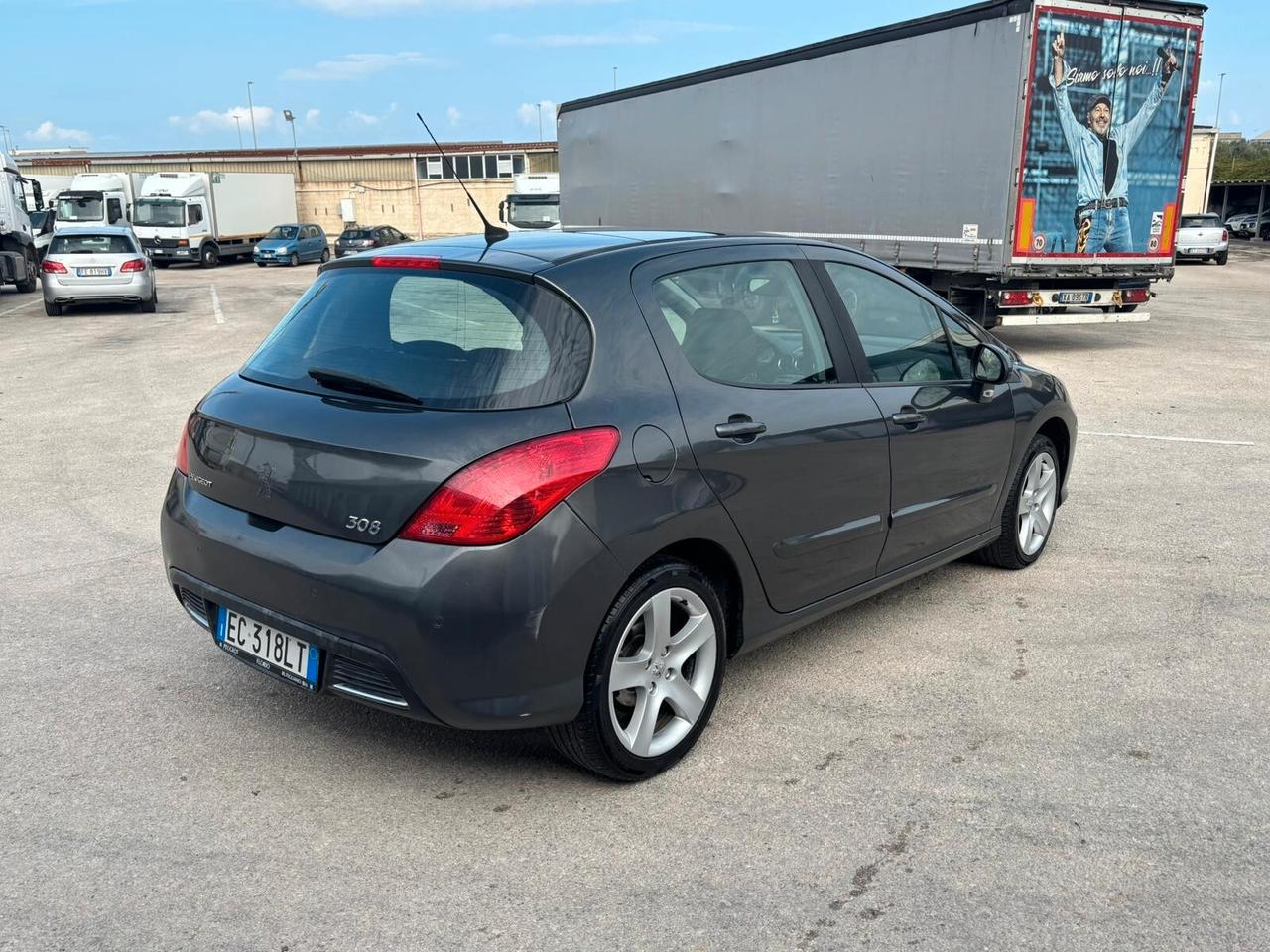 Peugeot 308 1.6 HDi 110CV 5p.