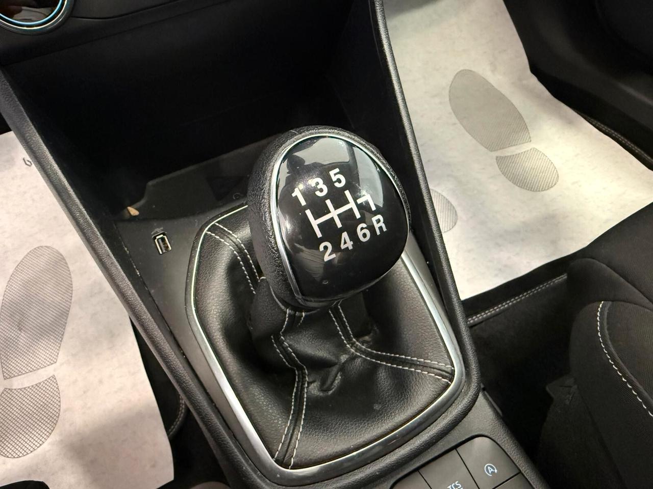 Ford Fiesta 1.0 Ecoboost Hybrid 125 CV 5 porte Titanium