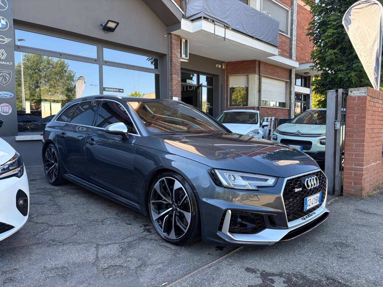 Audi A4 RS 4 Avant