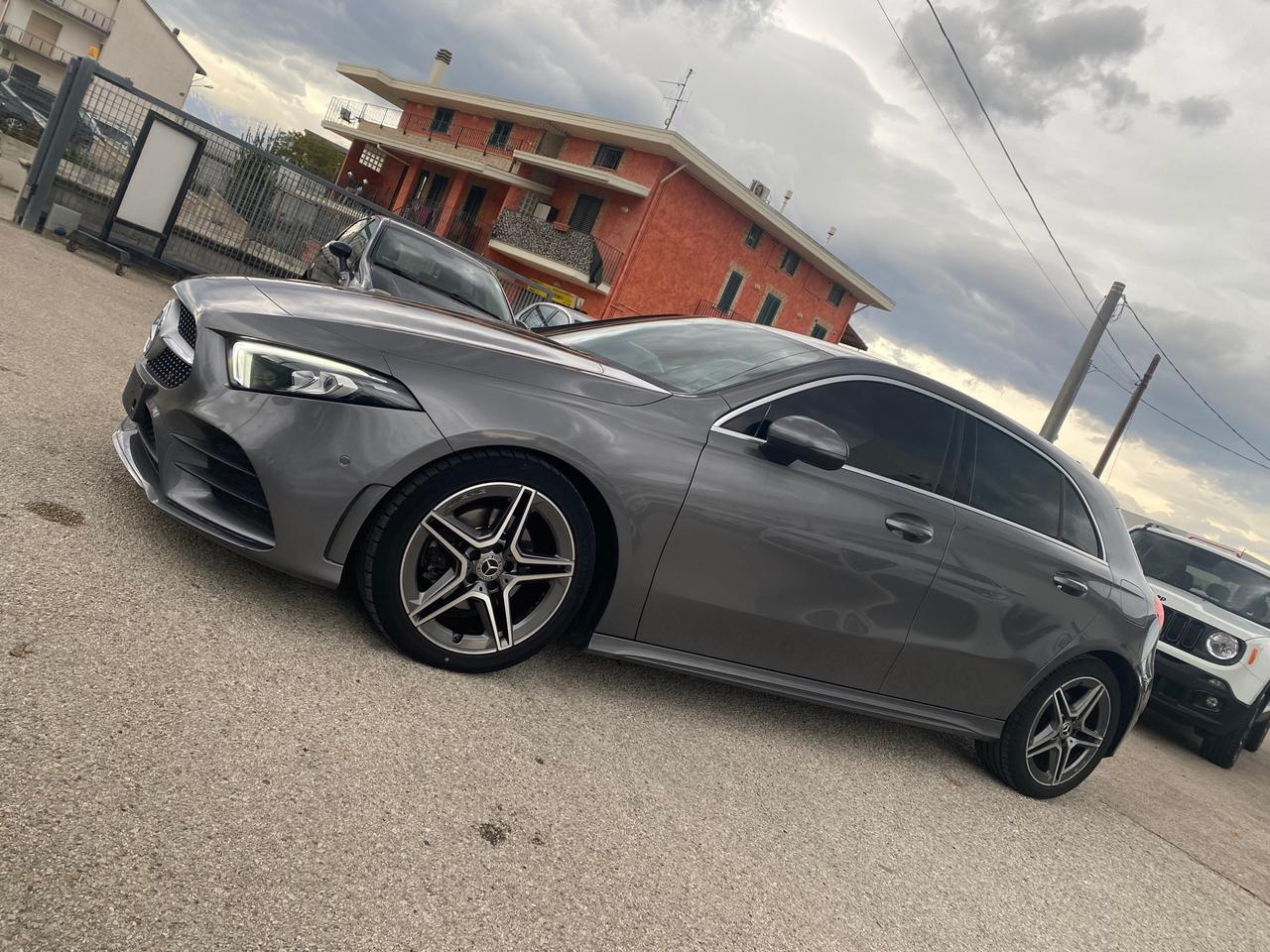 Mercedes-benz A 180 d Automatic Premium Pack AMG 116cv