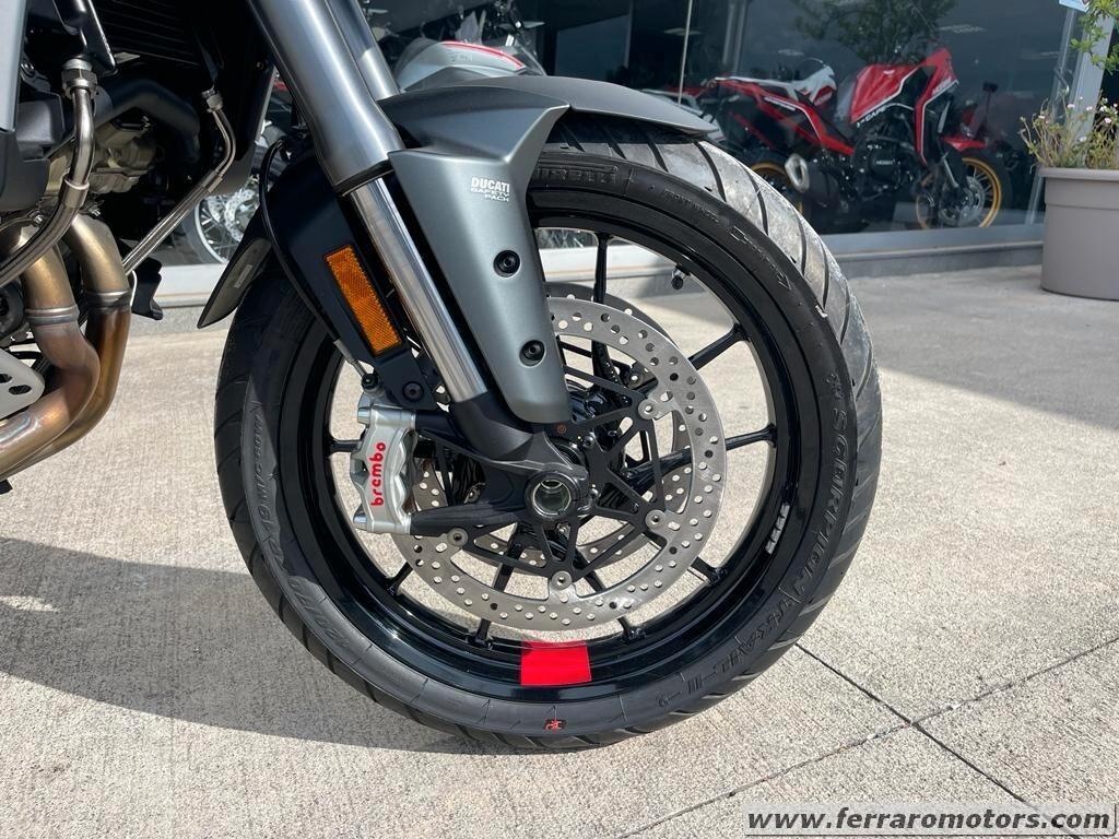 Ducati Multistrada V4 travel radar