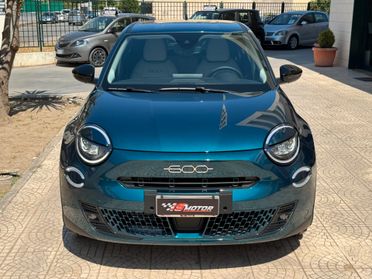 FIAT 600 1.2 HYBRID LA PRIMA 110CV MHEV DCT