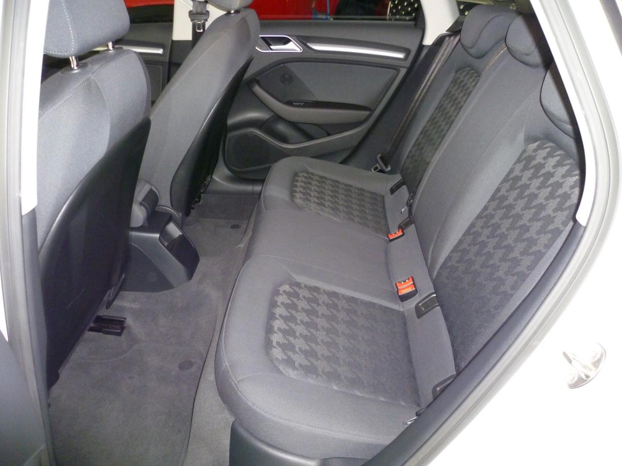 Audi A3 SPB 1.6 TDI - TAGLIANDATA AUDI