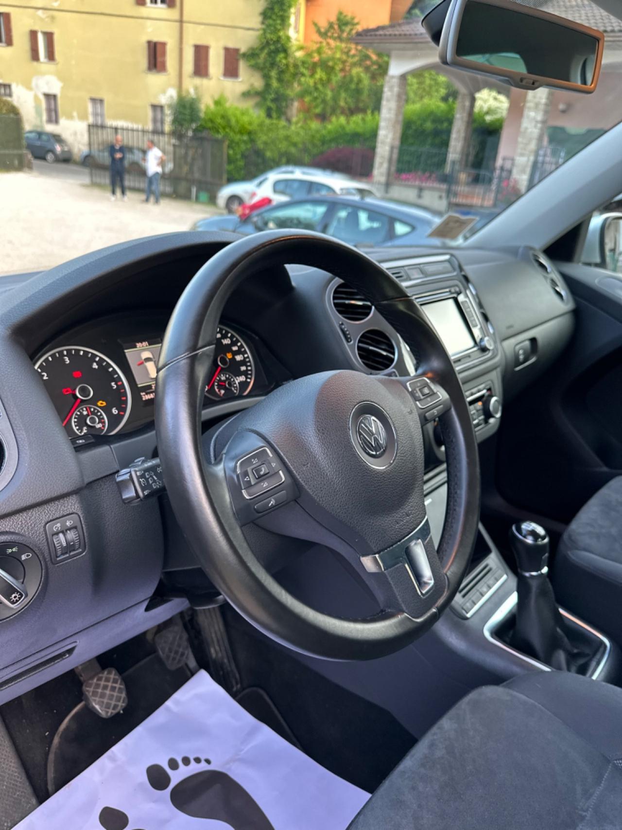 Volkswagen TIGUAN 2.0 TDI 140 CV POCHIKM 4MOTION UNIPR