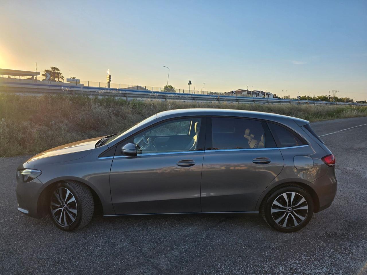 Mercedes-benz B 180 d Automatic Business Extra