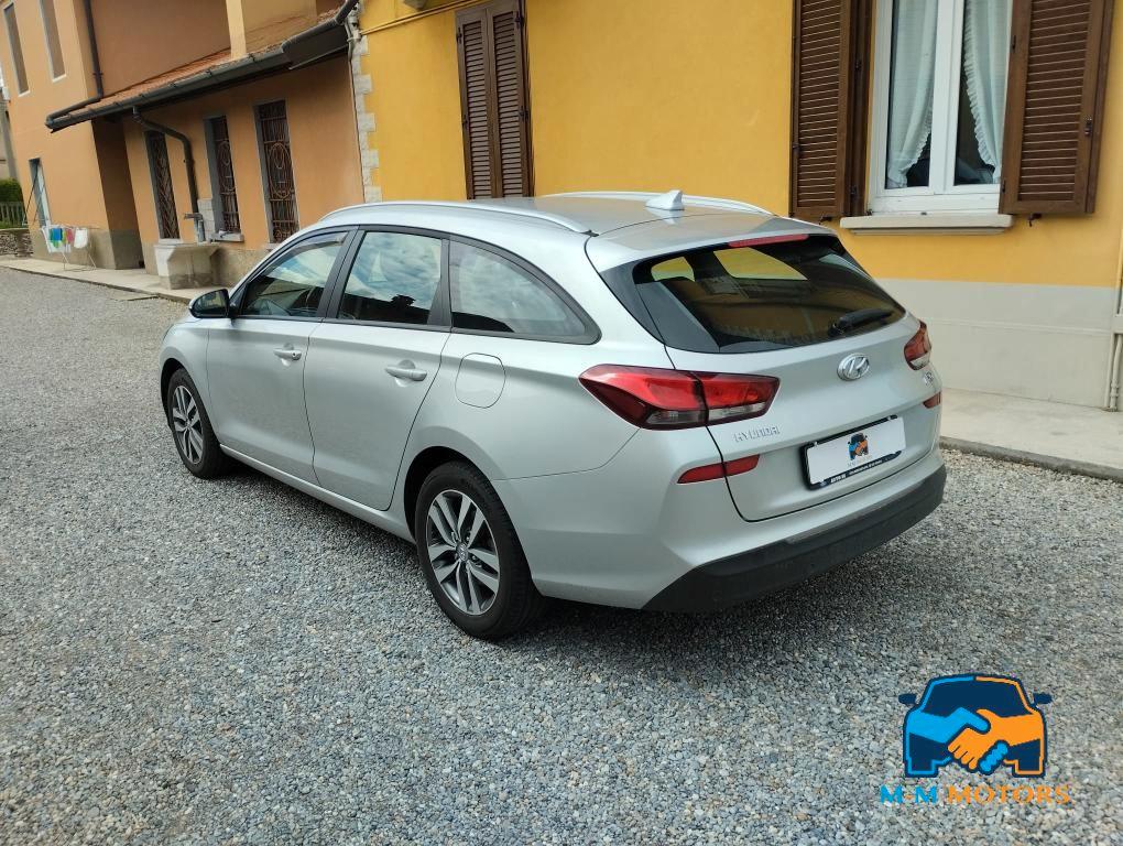 Hyundai i30 Wagon 1.6 crdi Business 116CV IVA ESPOSTA