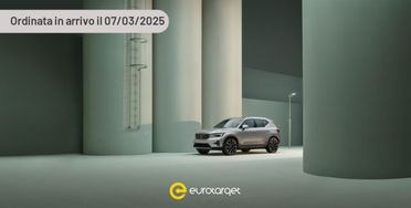 VOLVO XC40 B4 automatico Ultra Black Edition