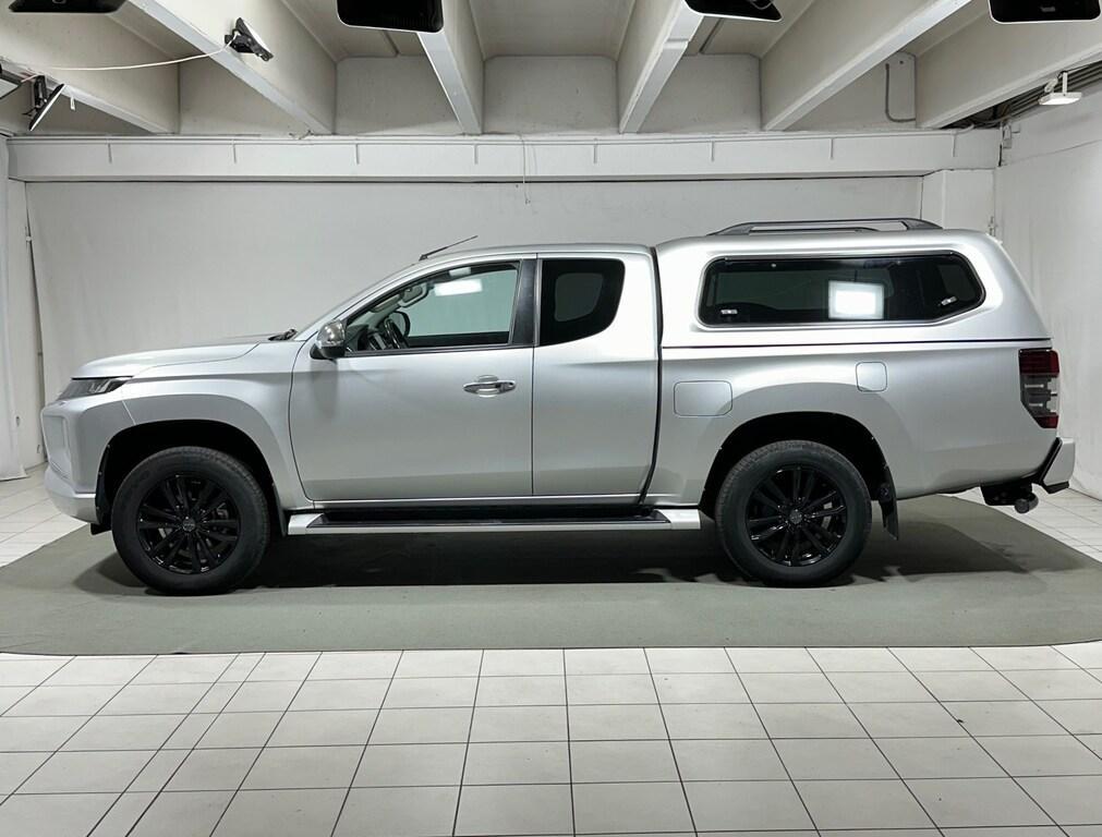 Mitsubishi L200 d.cab 2.3d Hurricane 4wd 150cv