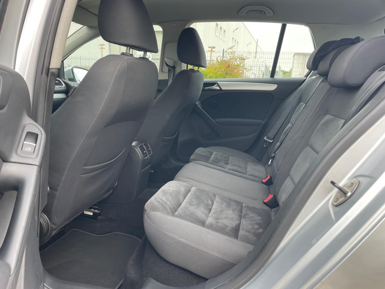 Volkswagen Golf 1.6 TDI DPF 5p. Highline