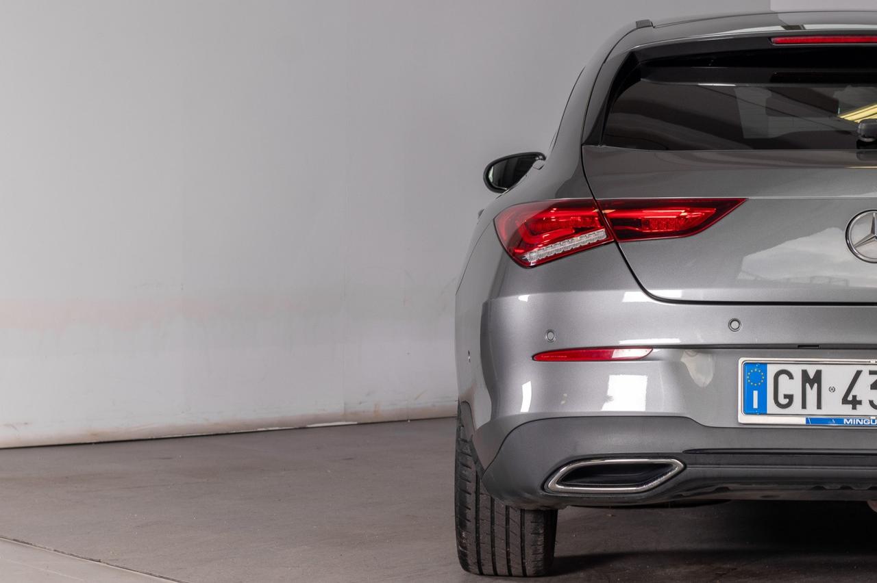 Mercedes-Benz CLA 200 D Shooting Brake Auto 150cv