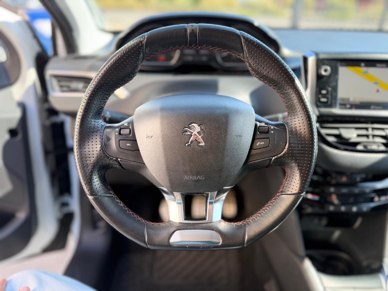 Peugeot 208 BlueHDi 120 S&S 5 porte GT Line PERFETTA