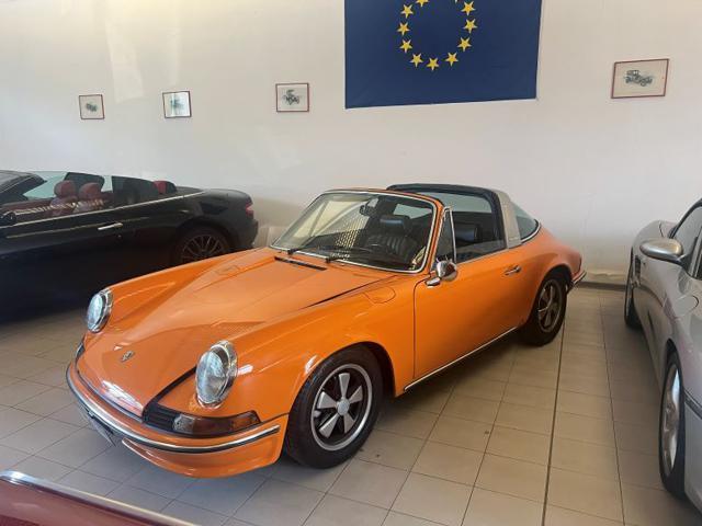 PORSCHE 911 T 2200 Targa
