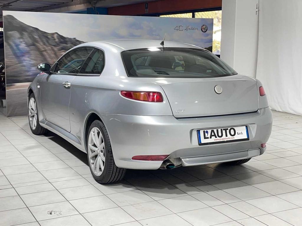 Alfa Romeo GT 2.0 jts Progression