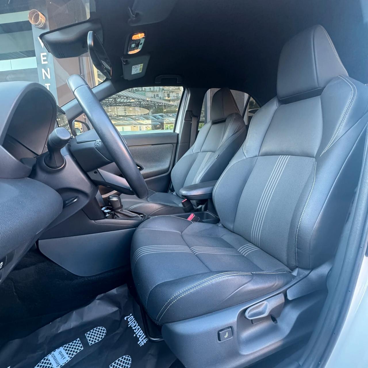 Toyota Yaris Cross 1.5 Hybrid E-CVT AWD Premiere