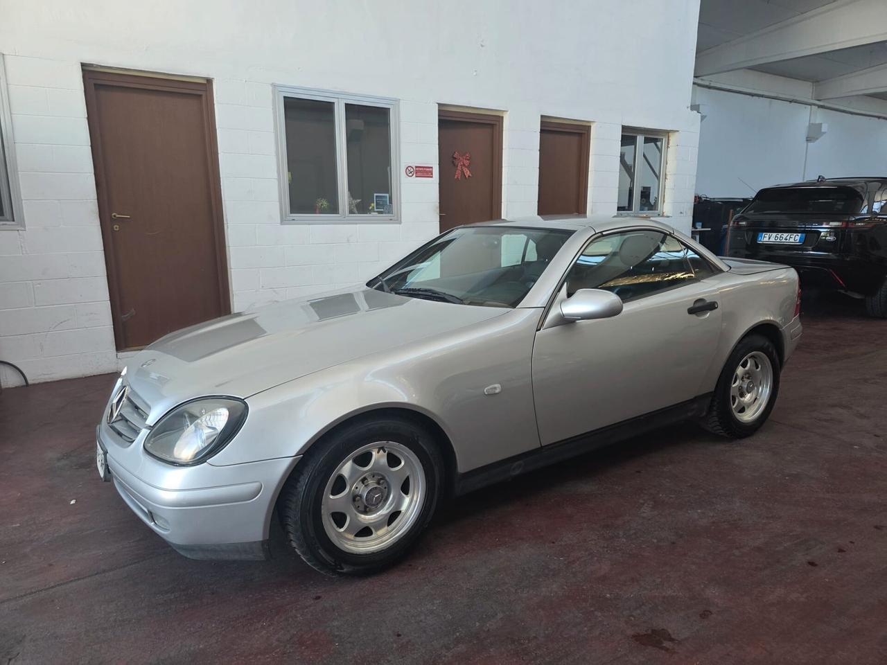 Mercedes-benz SLK 200 cat