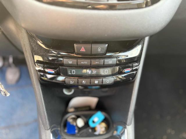 PEUGEOT 208 1.4 8V HDi 68CV 5p. Allure