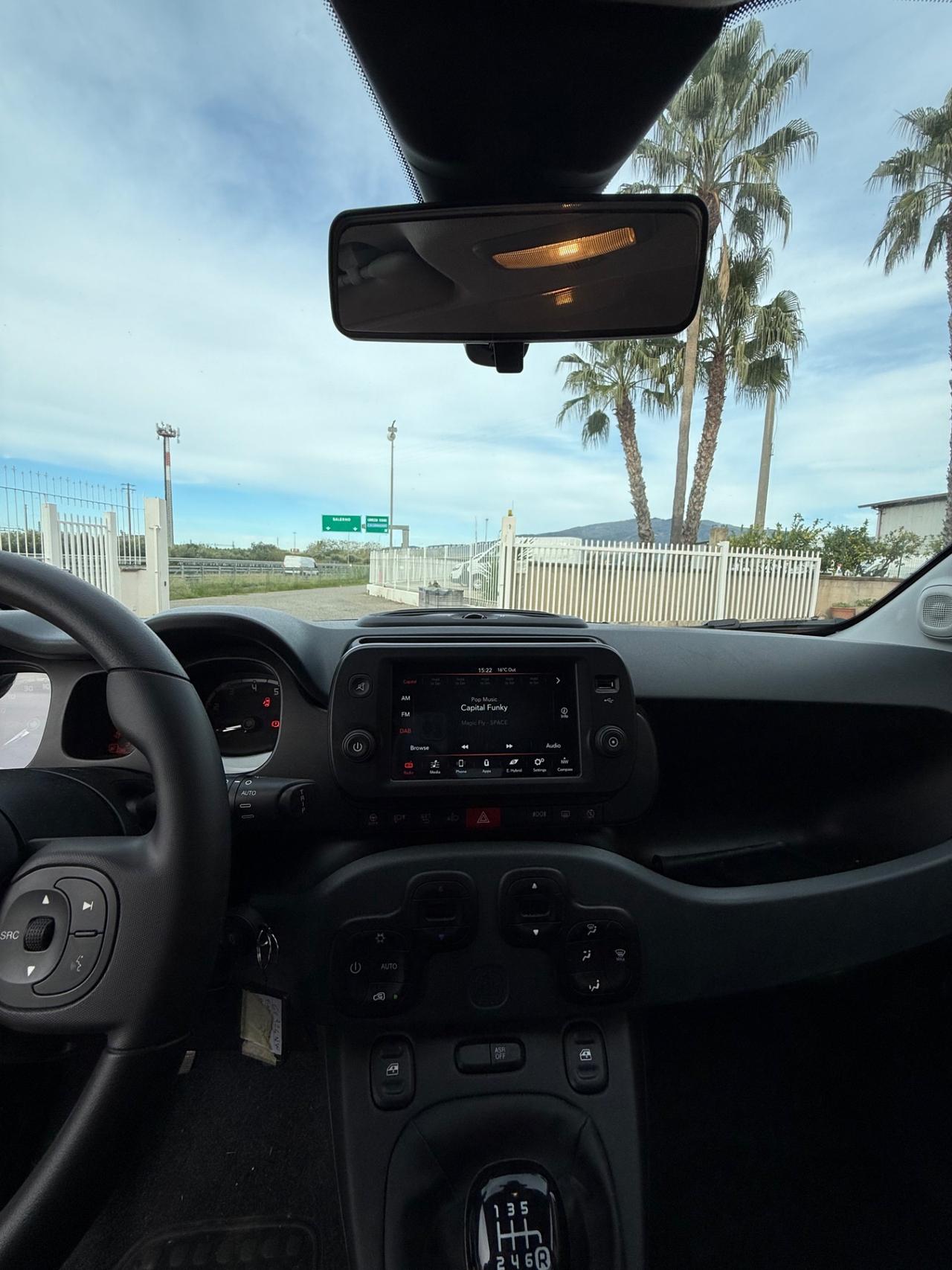 Fiat Panda 1.0 Hybrid CROSS