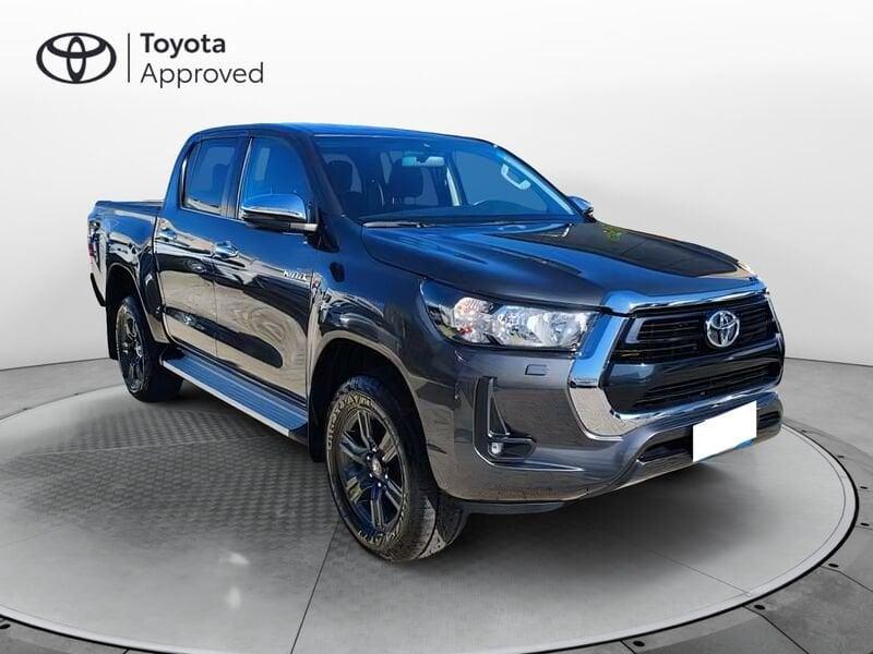 Toyota Hilux 2.4 d-4d C&C 4x4 Lounge