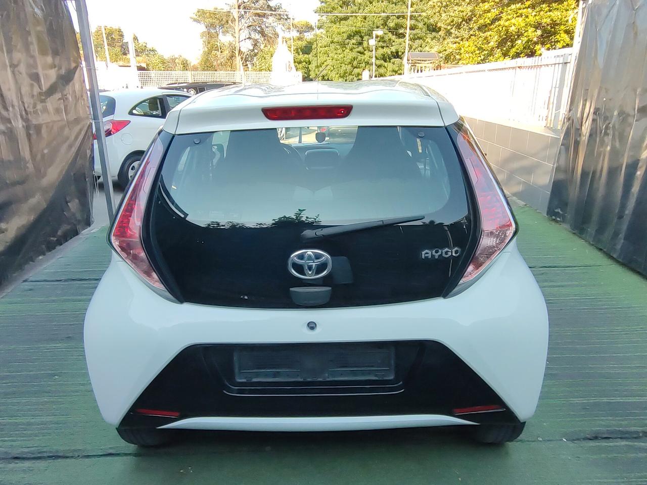 Toyota Aygo 1.0 BENZINA GARANZIA 12 MESI