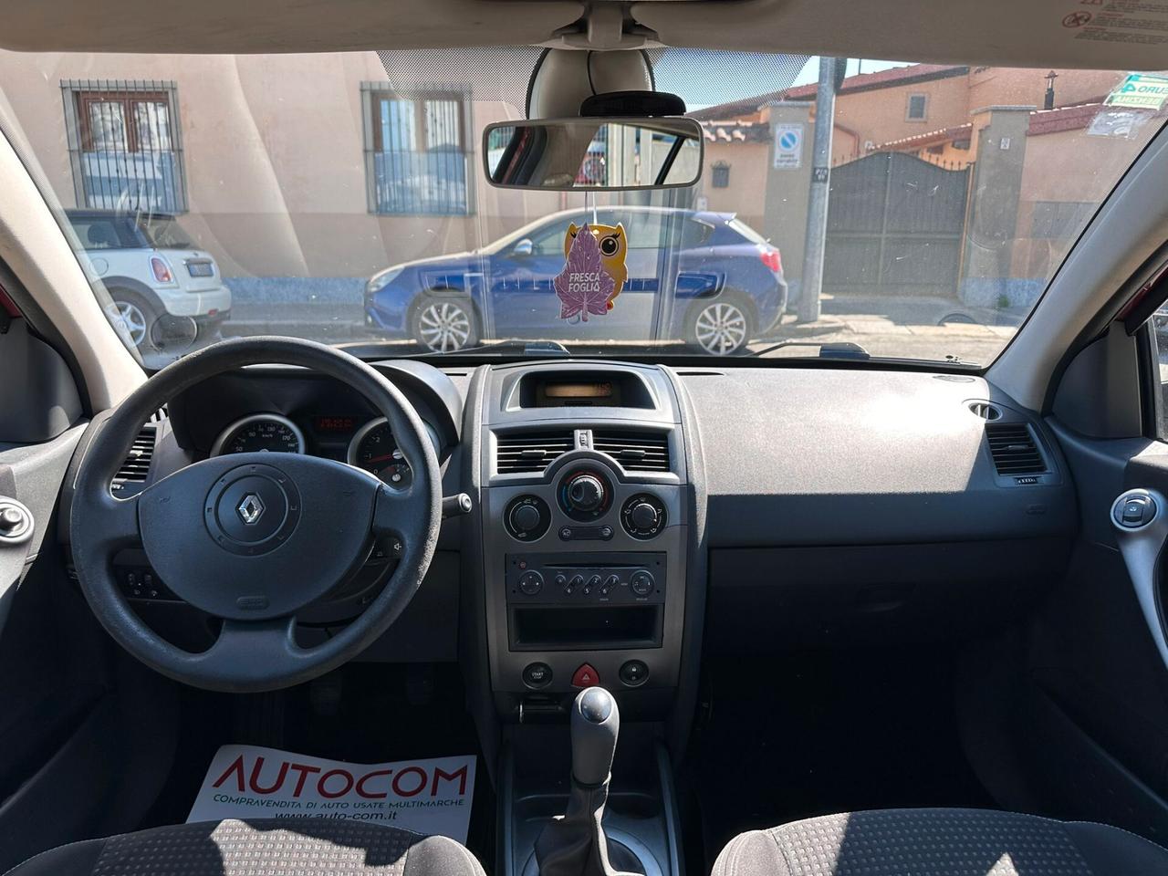 Renault Megane Mégane 1.6 16V 5 porte Luxe Dynamique GPL