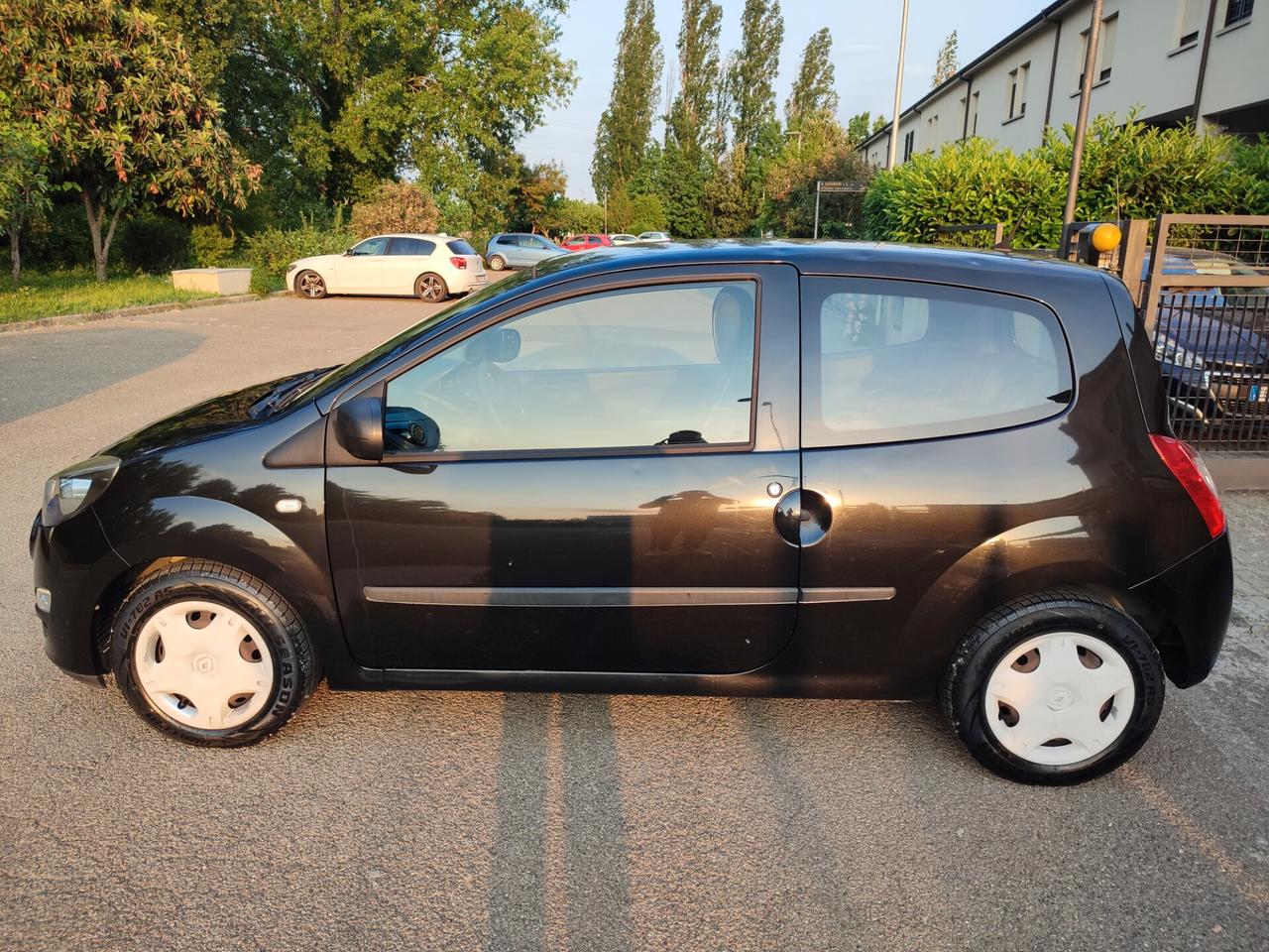 RENAULT NEW TWINGO 2013 A GPL GOMMATA REVISIONATA