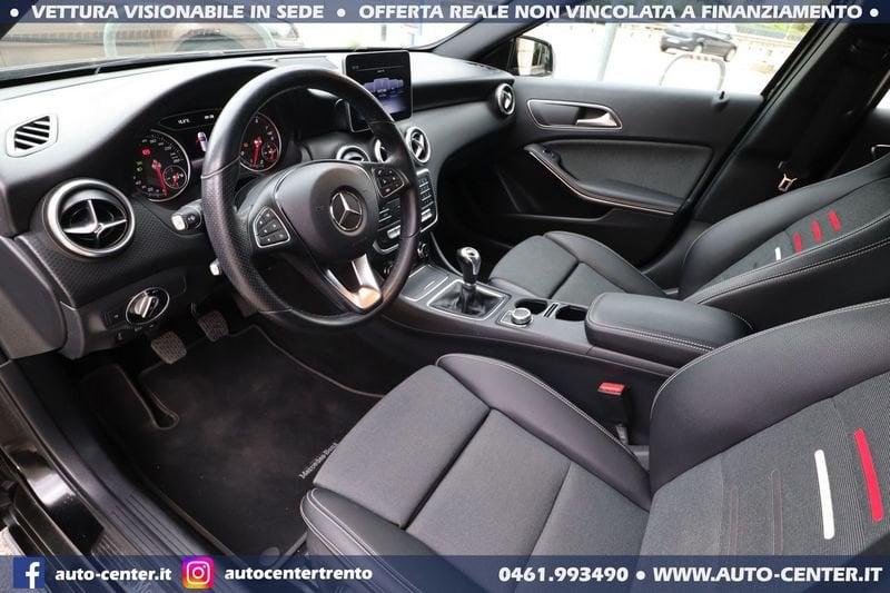 Mercedes-Benz Classe A A 180 AMG Night 1.6 122cv