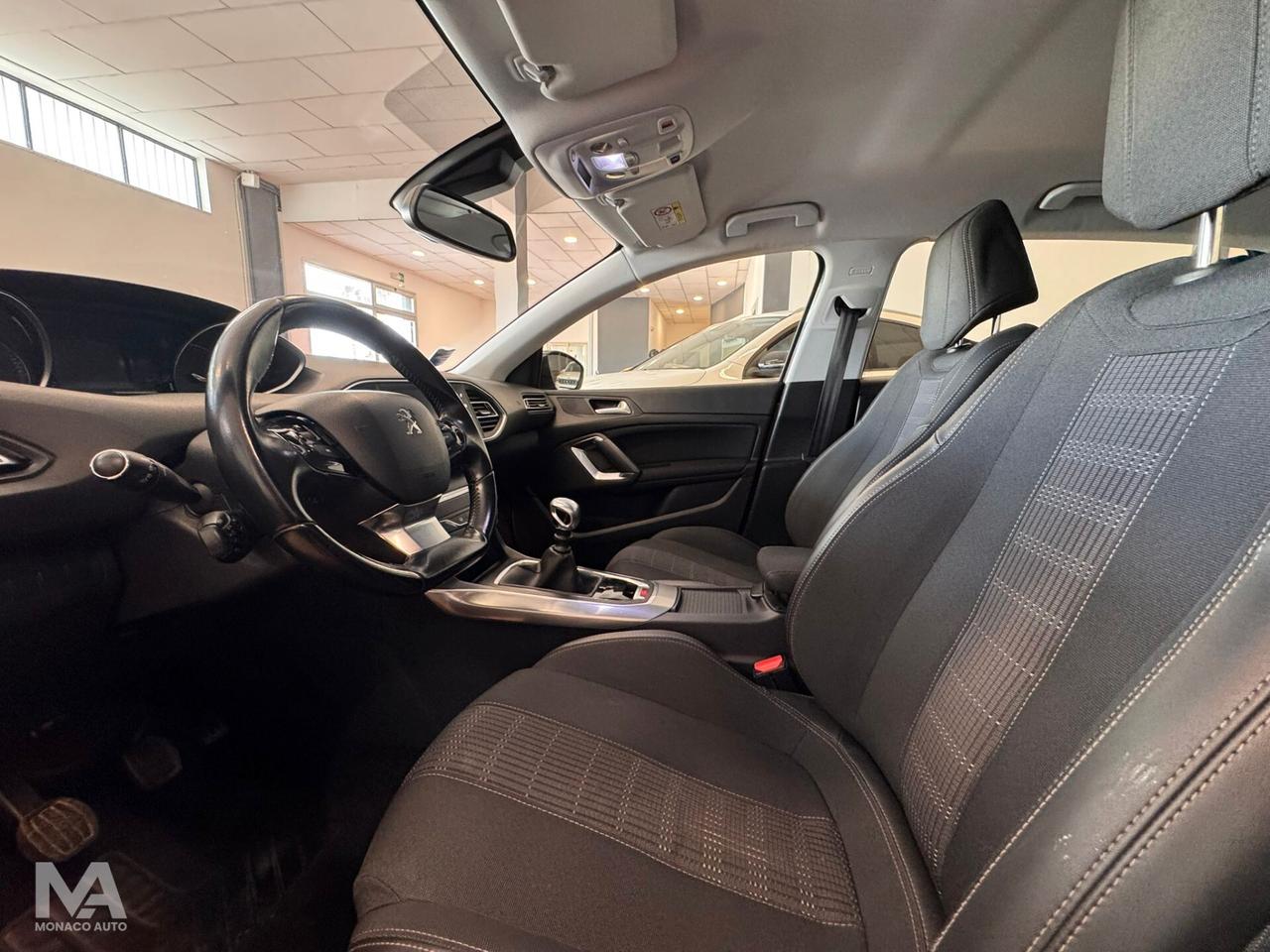 Peugeot 308 BlueHDi 130cv S&S Allure 2018