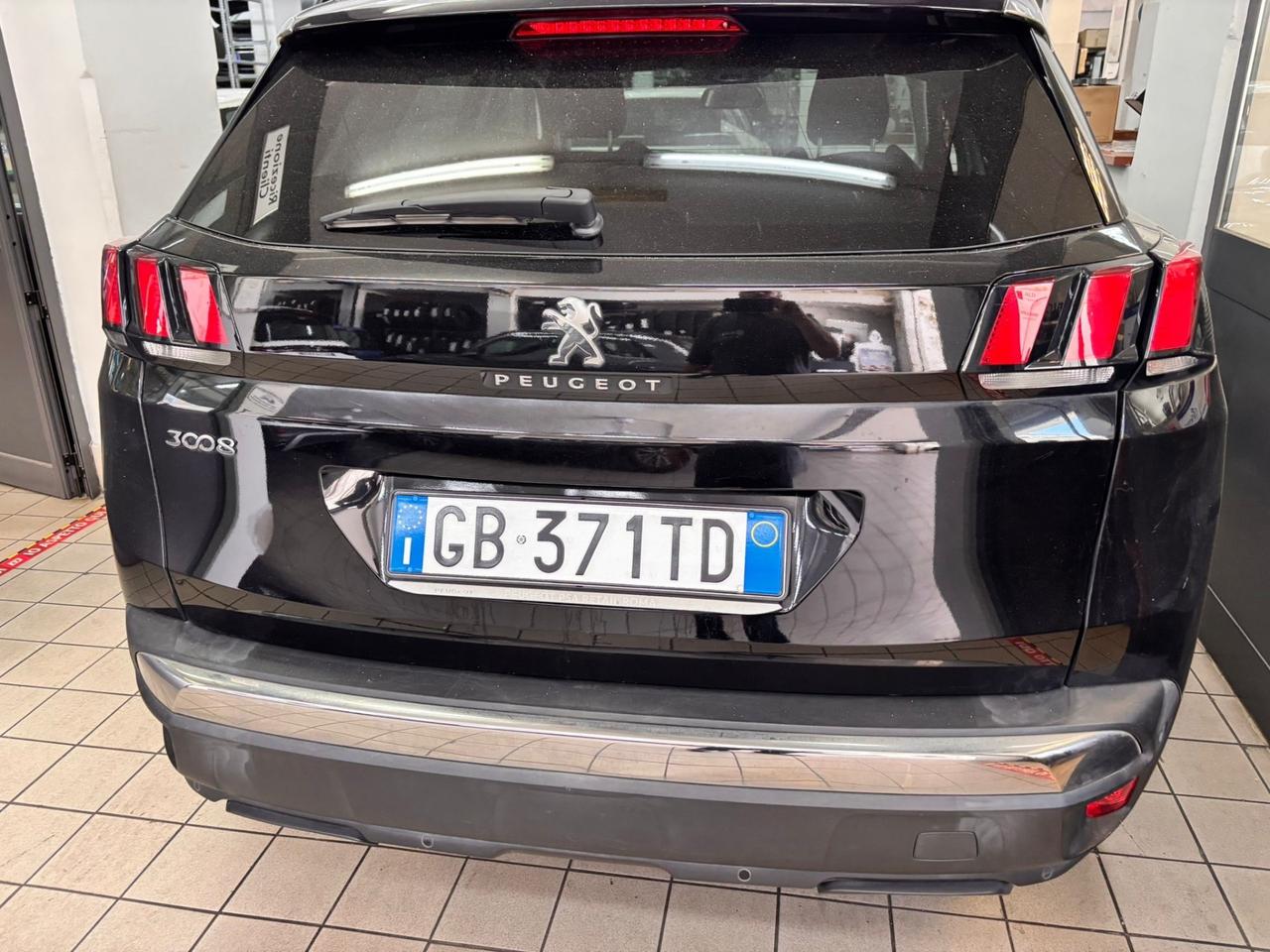 Peugeot 3008 BlueHDi 130 S&S Business