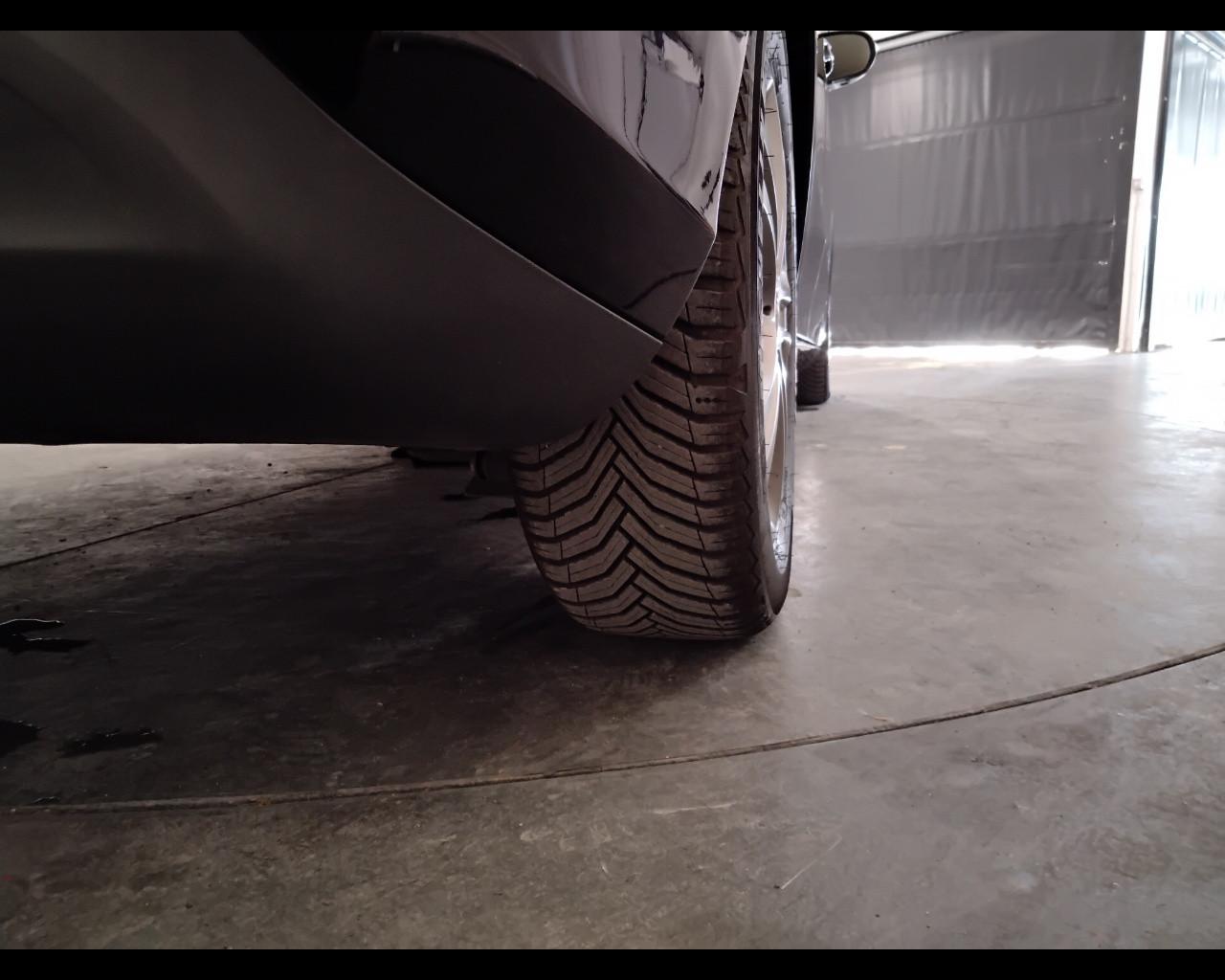 Mercedes-Benz Classe B - W247 2018 - B 180 d Sport auto