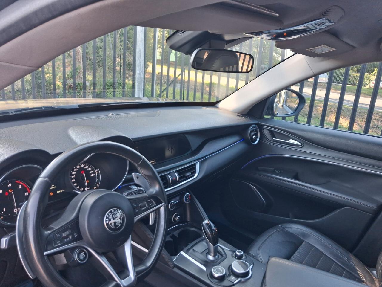 Alfa Romeo Stelvio 2.2 Turbodiesel 180 CV AT8 RWD Executive