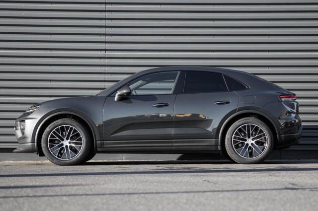 PORSCHE Macan EV 4S "CON VINCOLO FINANZIAMENTO IN SEDE"
