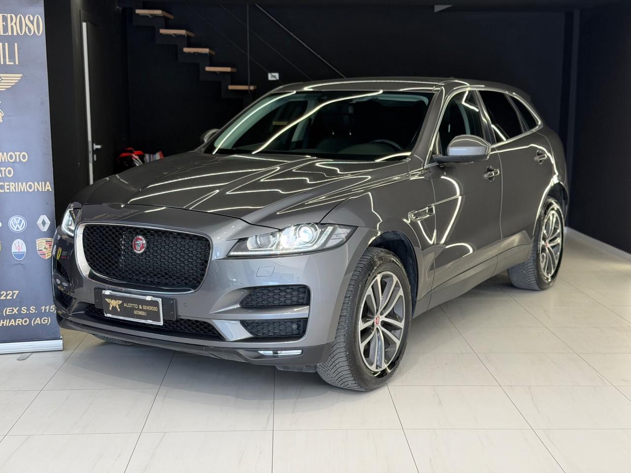 Jaguar F-Pace 2.0 D 180 CV AWD PRESTIGE