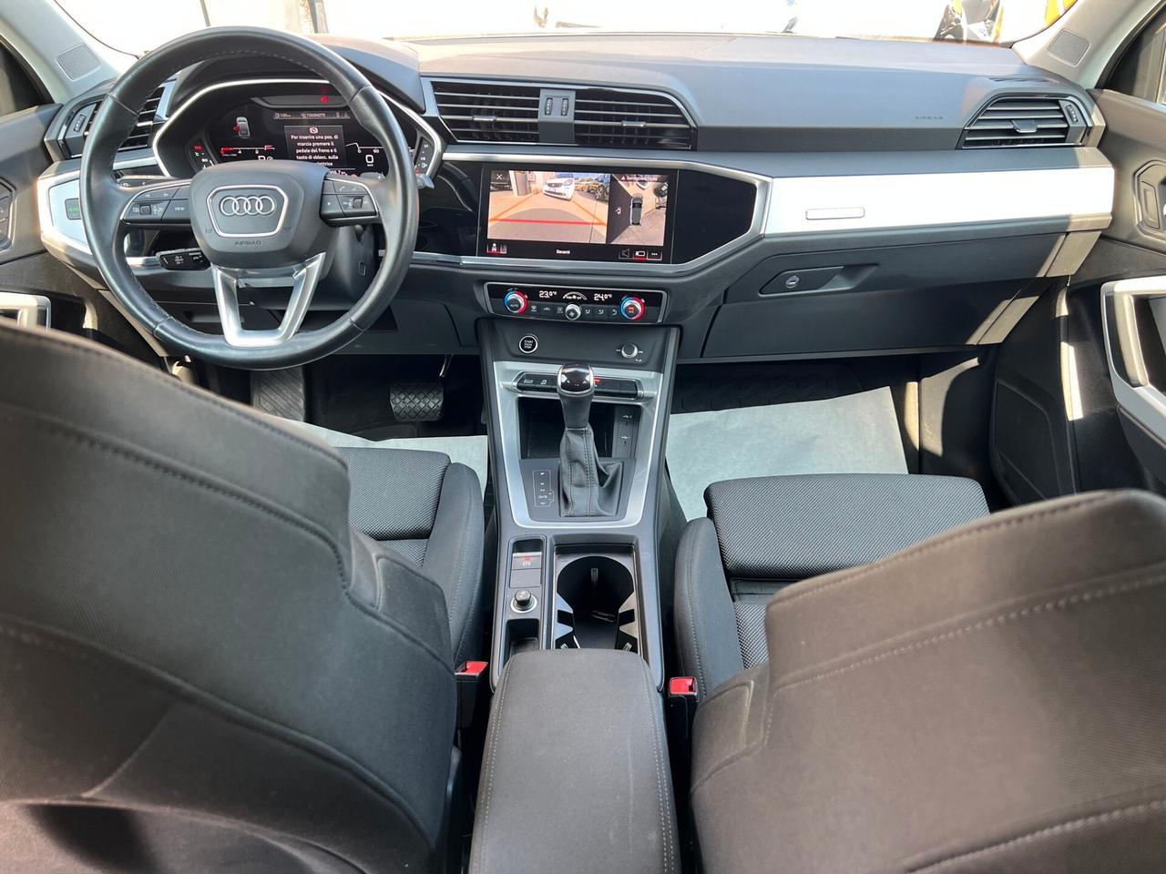 Audi Q3 SPB 35 TDI S tronic line edition - COLORE Argento Rugiada Metallizzato