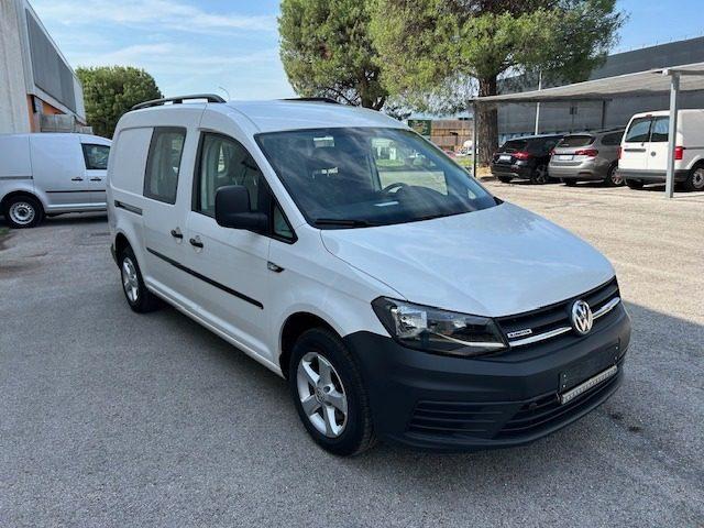 VOLKSWAGEN Caddy 1.4 TGI Furgone Maxi prezzo finito no + iva