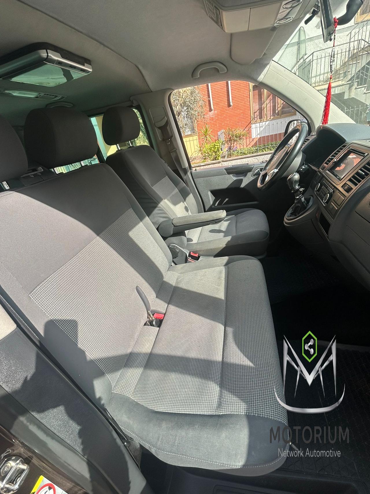 Volkswagen T5 Caravelle