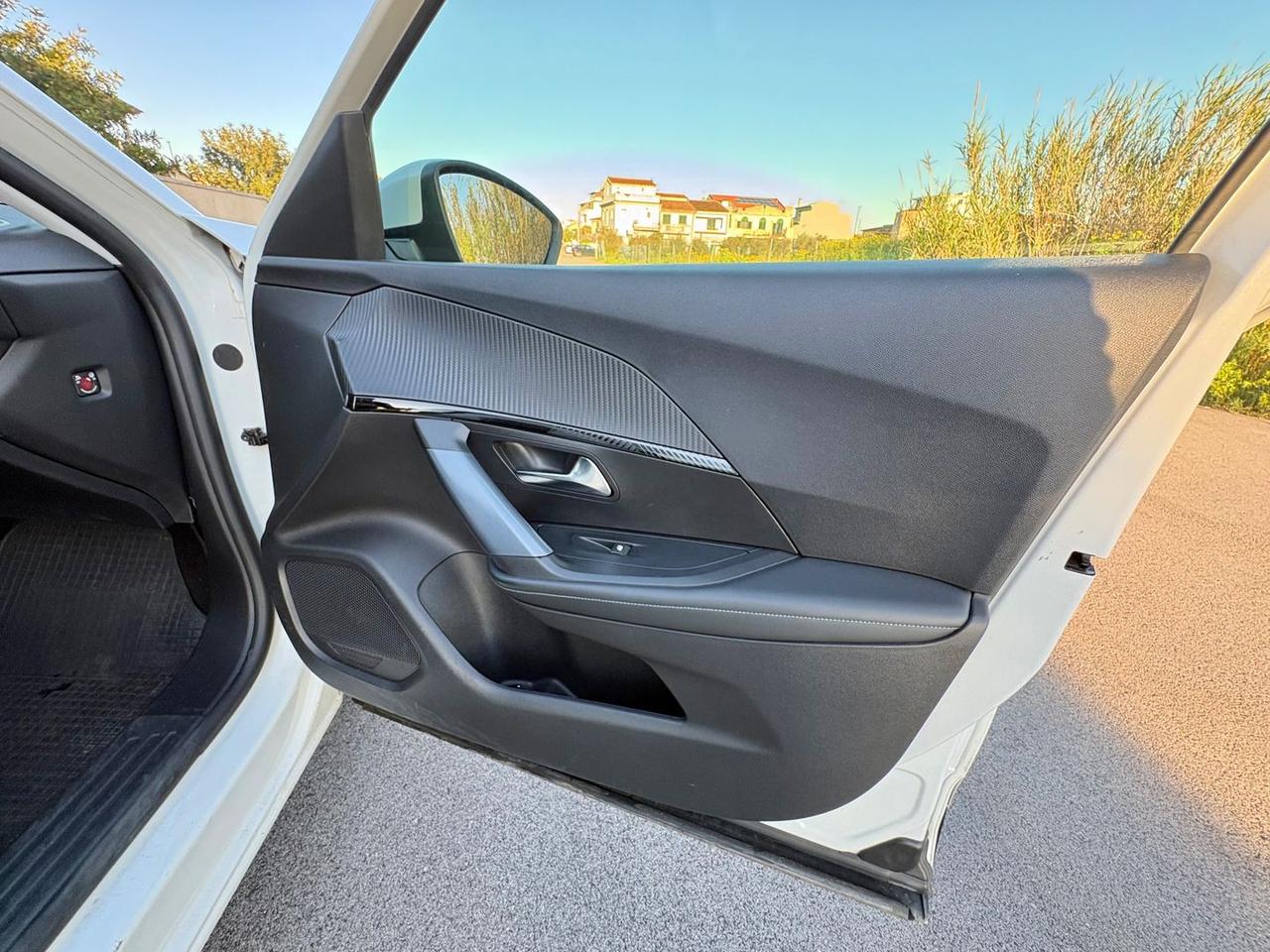 Peugeot 2008 1.5 Blue HDI 100 Allure #10328