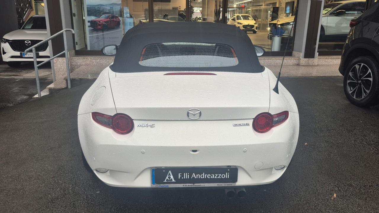 Mazda MX-5 1.5L Skyactiv-G Homura