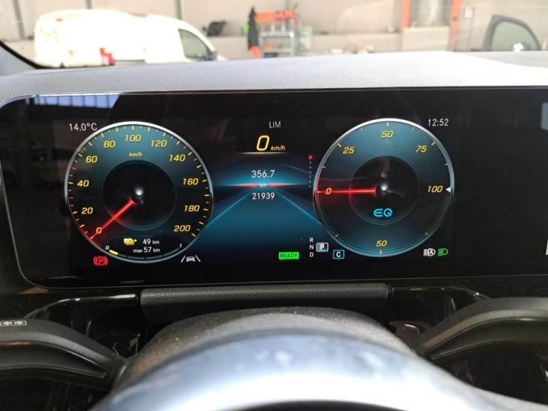 MERCEDES-BENZ EQA 250 PREMIUM SUV