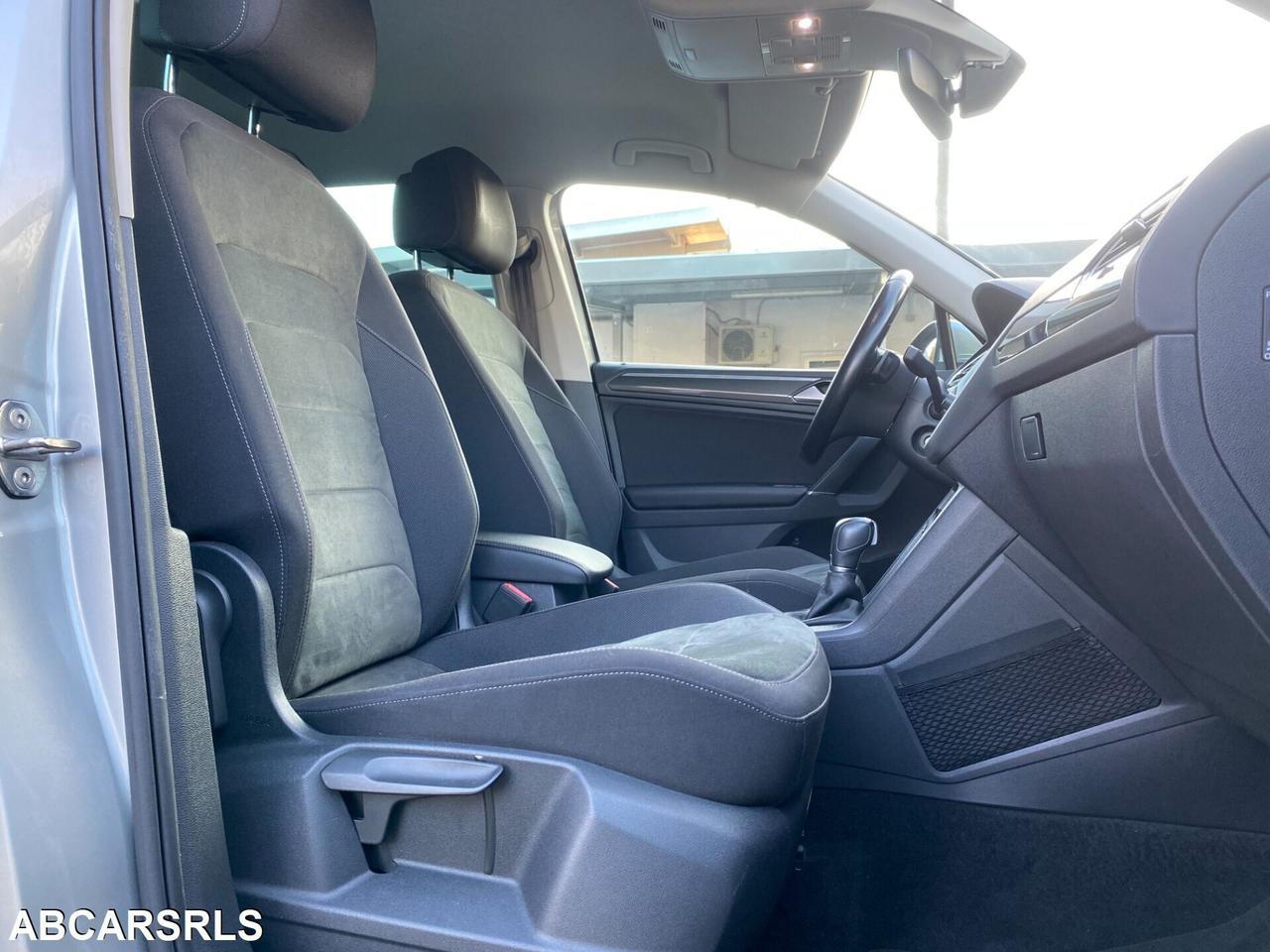 VOLKSWAGEN - Tiguan - 2.0 TDI DSG Executive BMT -