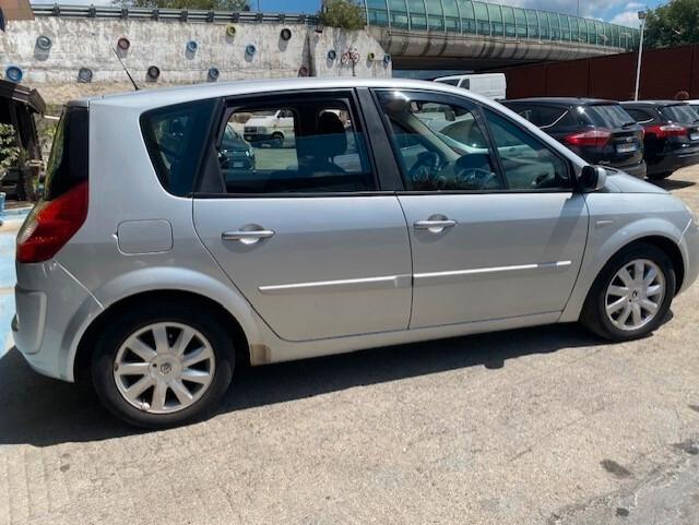Renault Scenic Scénic 1.6 16V Conquest