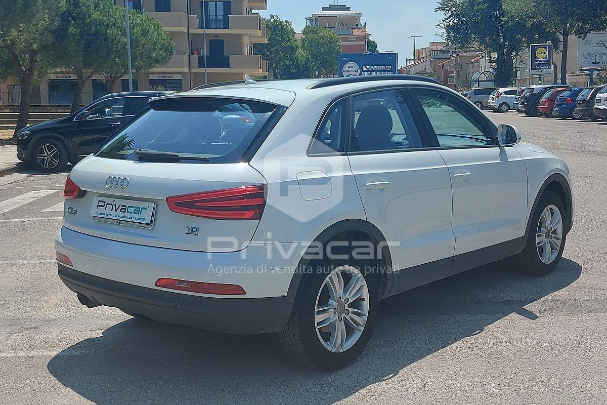 AUDI Q3 2.0 TDI quattro S tronic Advanced
