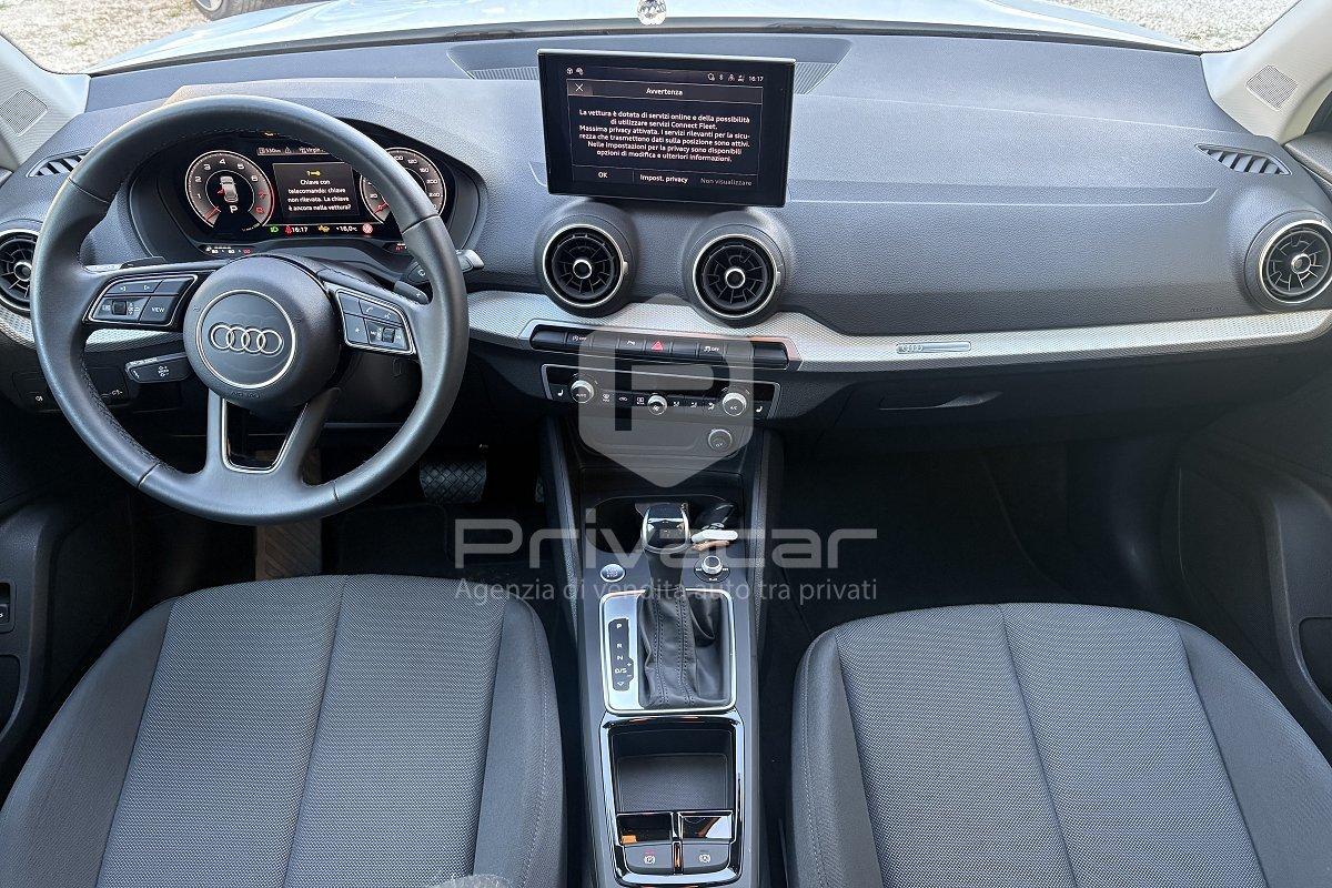 AUDI Q2 35 TFSI Business