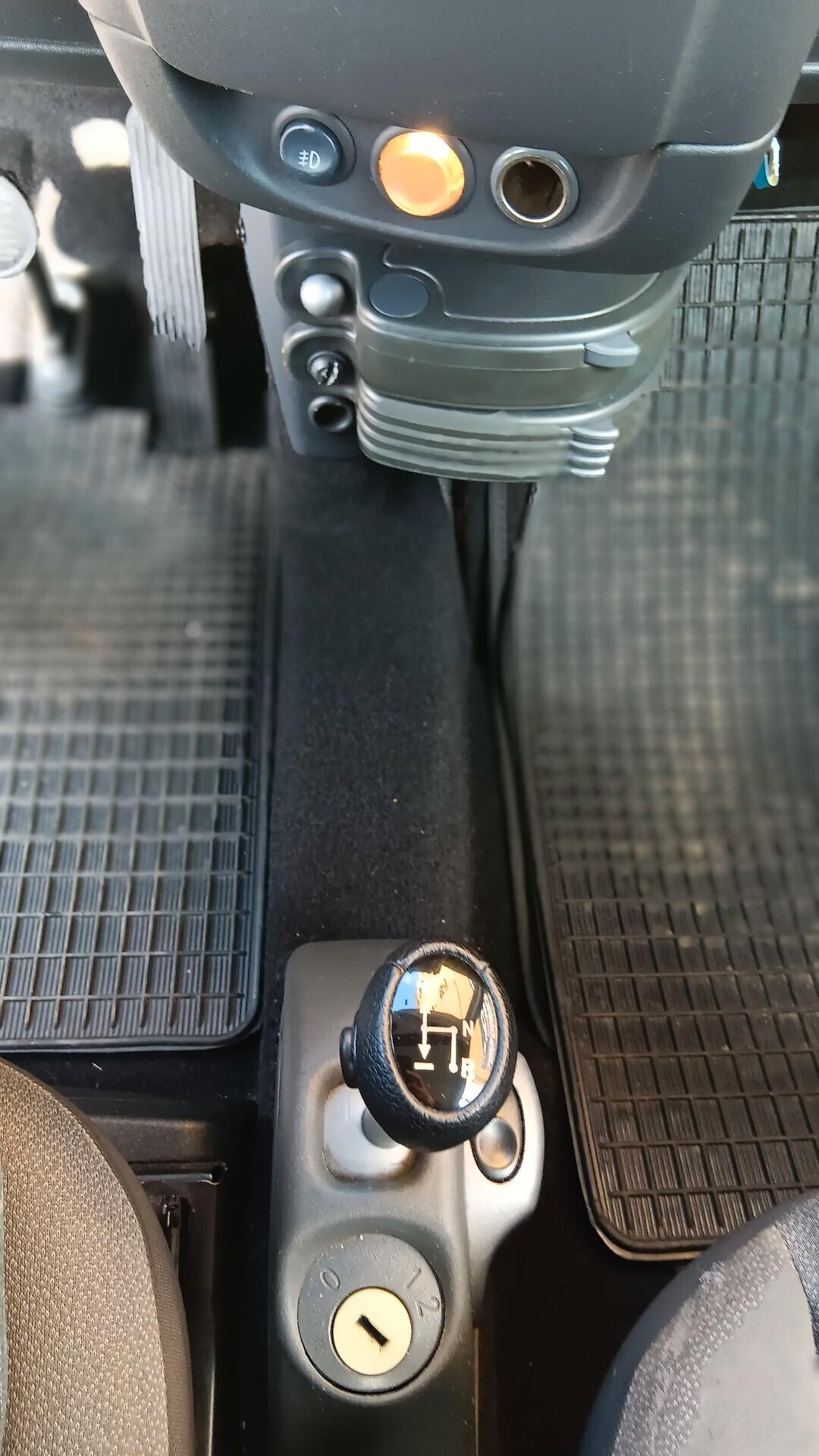 Smart ForTwo 700 cabrio pure (45 kW)