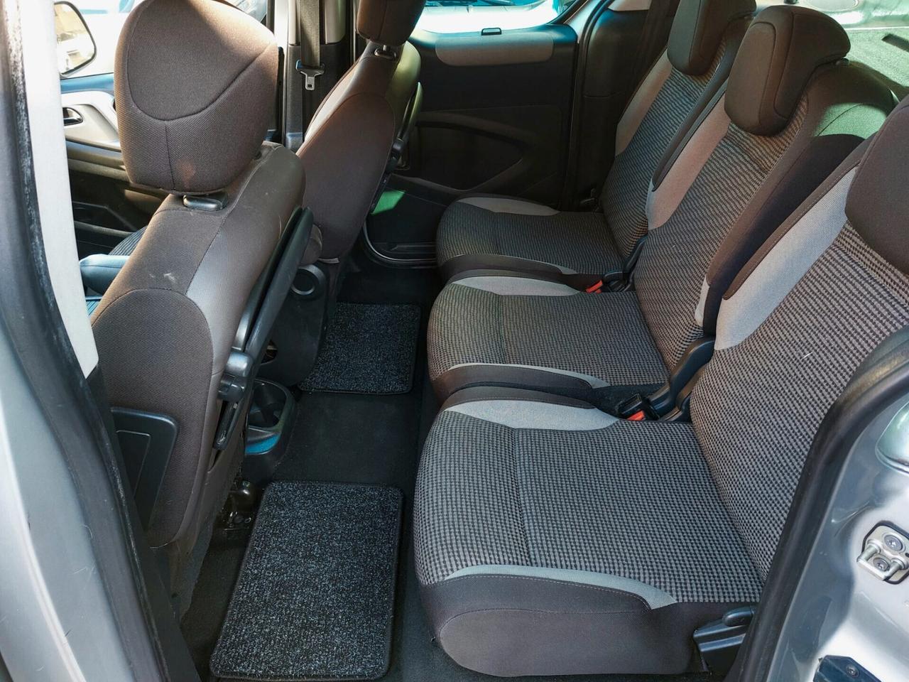 Peugeot Partner Tepee 1.6 HDi 92CV Outdoor "Full Optional "