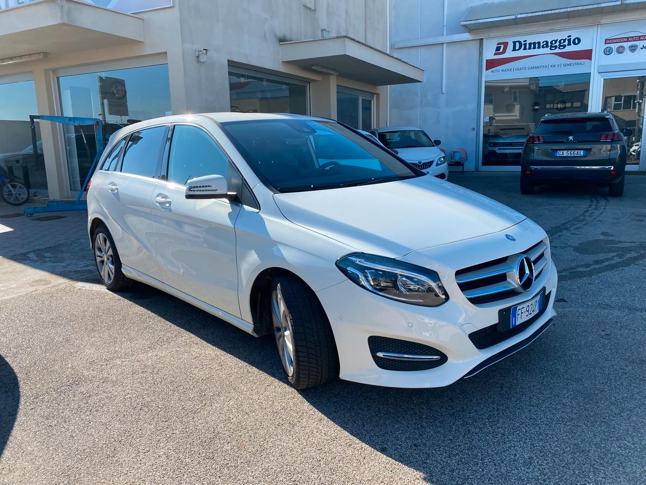Mercedes-benz B 180 110CV | 2017