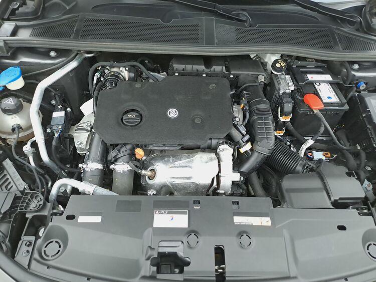 Peugeot 308 SW Allure EAT8 BR542438 1.5 Diesel 131CV