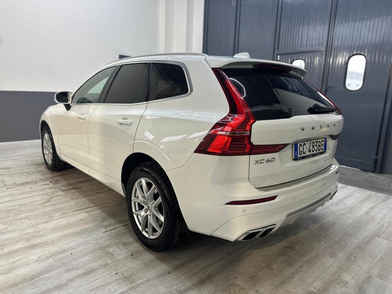 Volvo XC 60 XC60 B4 (d) AWD Geartronic Momentum